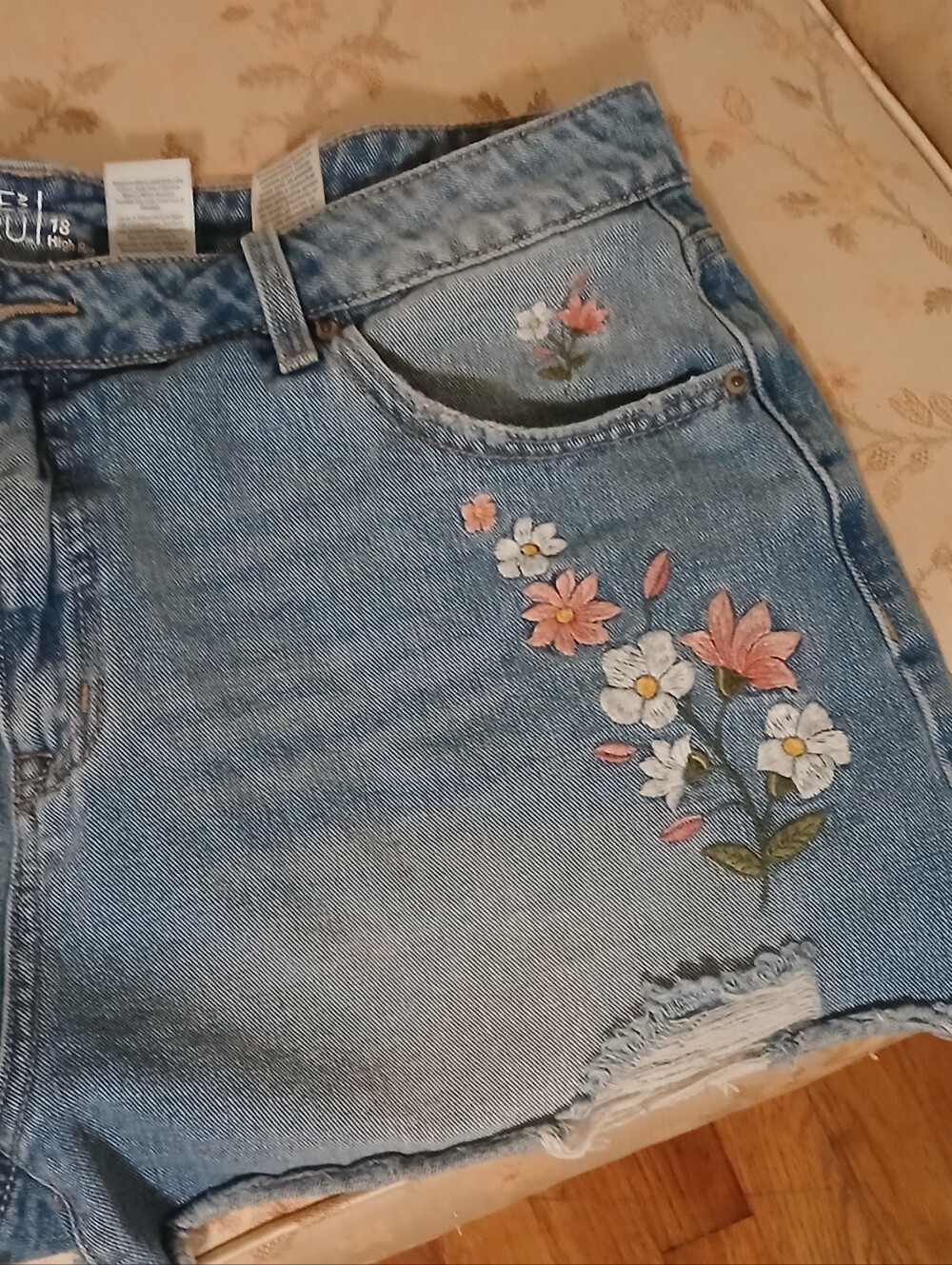 Time and Tru Light Blue Denim Shorts with Floral Embroidery - Picture 3 of 6